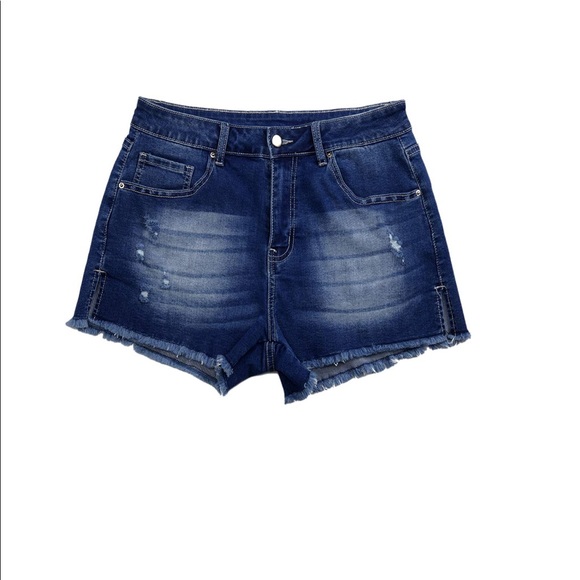 Distressed side-slit shorts - Picture 5 of 5